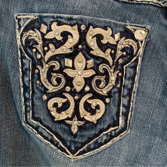 Miss Me Bootcut Jeans - Picture 5 of 14